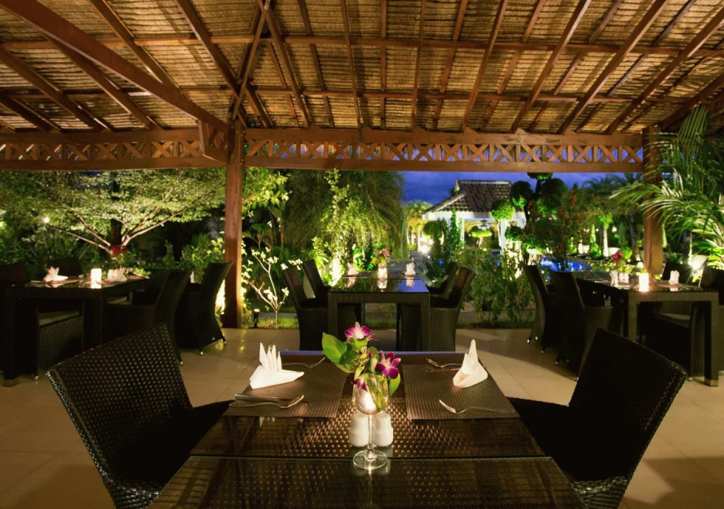 Mango Beach Resort