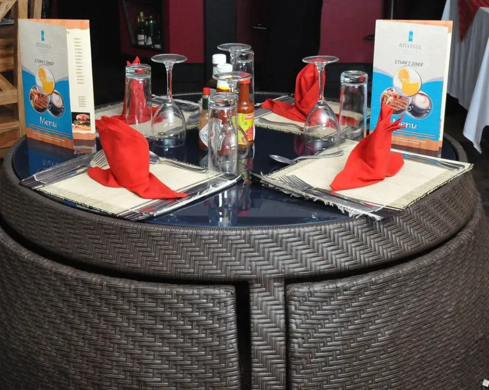 CityBlue Hotel & Suites