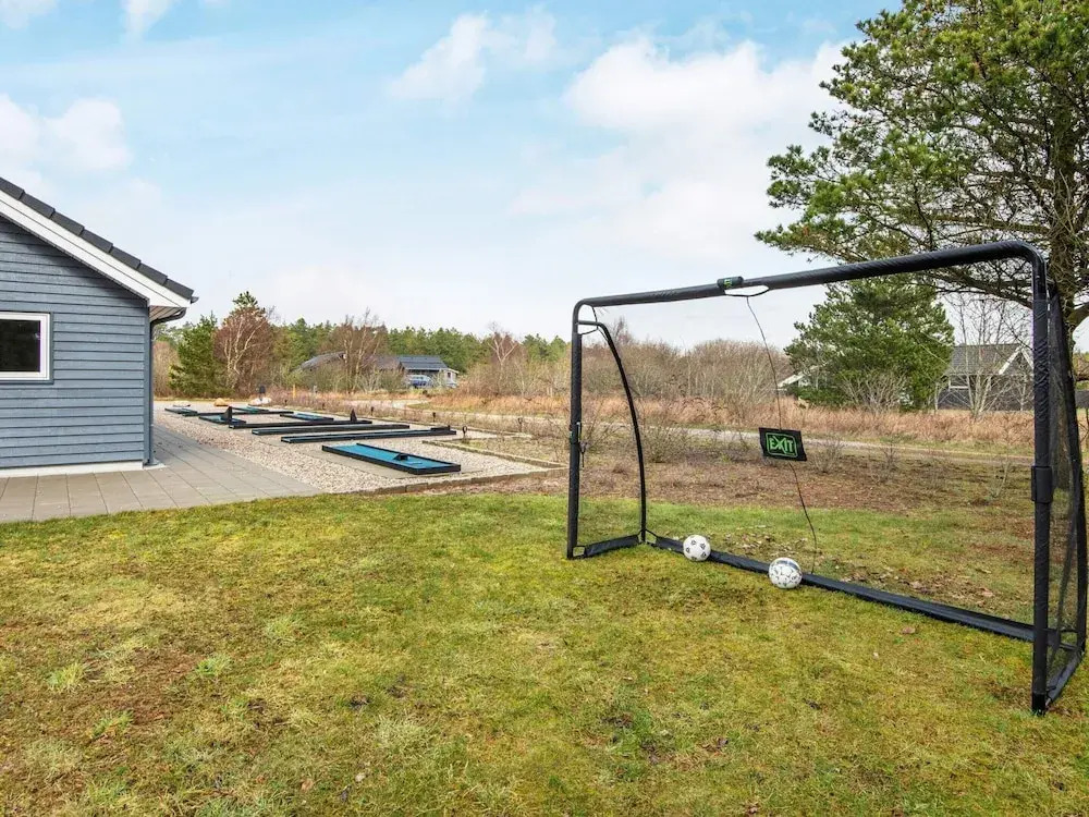 10 Person Holiday Home in Romo