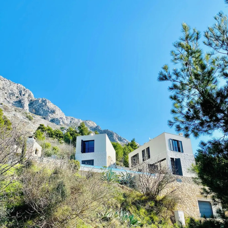 Villa Forte-the Exclusive Private Villa With Amazing sea View Located in Mimice