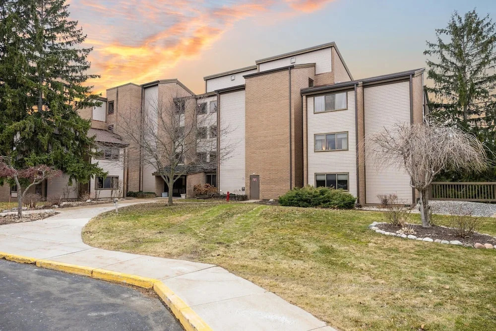 Lakeview Golf Retreat 1BDR Condo 5057