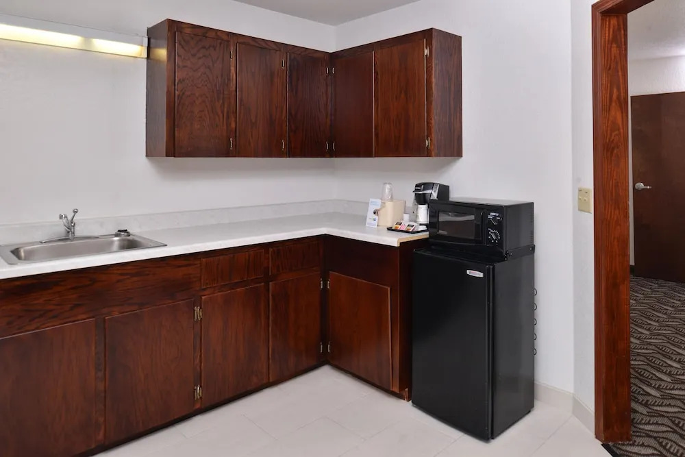 Holiday Inn Express Hotel & Suites Lonoke I-40 by IHG