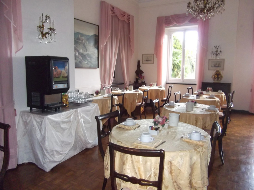 Hotel La Vela-Castello Il Rifugio