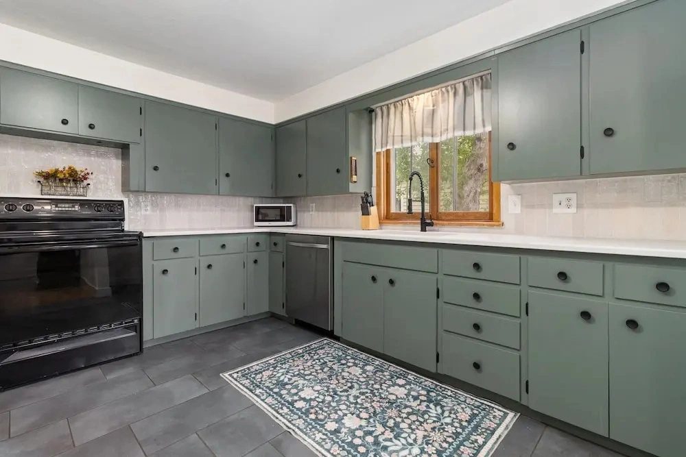 Walnut Street Retreat Downtown, Dog Friendly