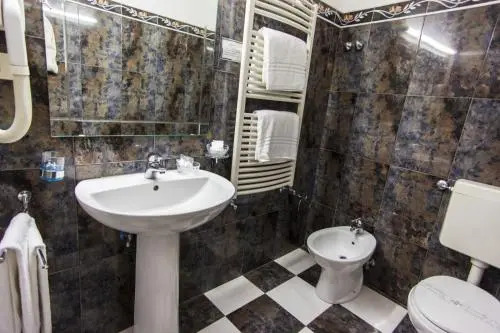 Ladyship Apartment