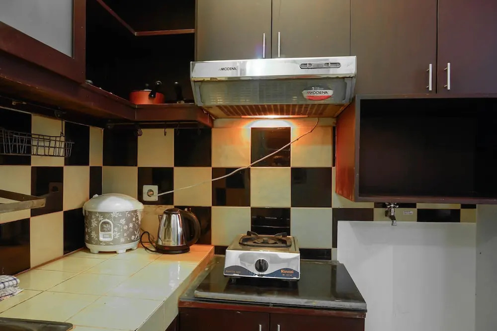 Classic and Warm 2BR Gading Mediterania Apartment
