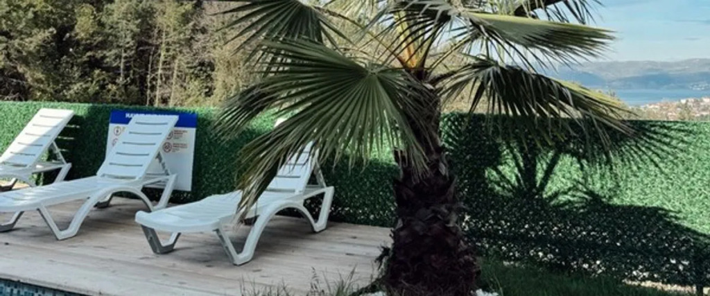 Ates Bocegi Mercan Bungalov