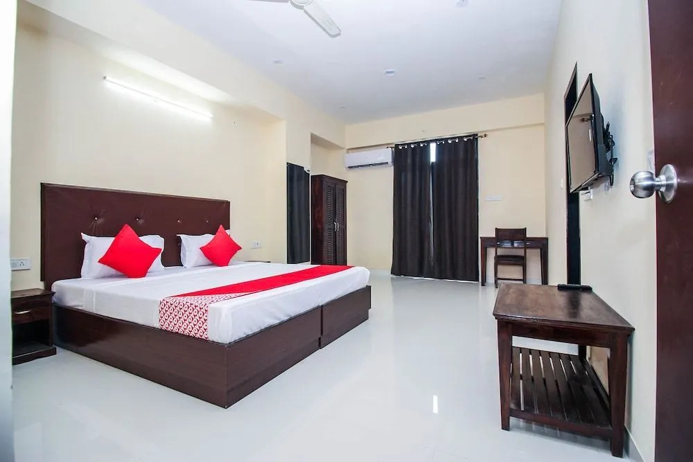 Urban Ville by OYO Rooms