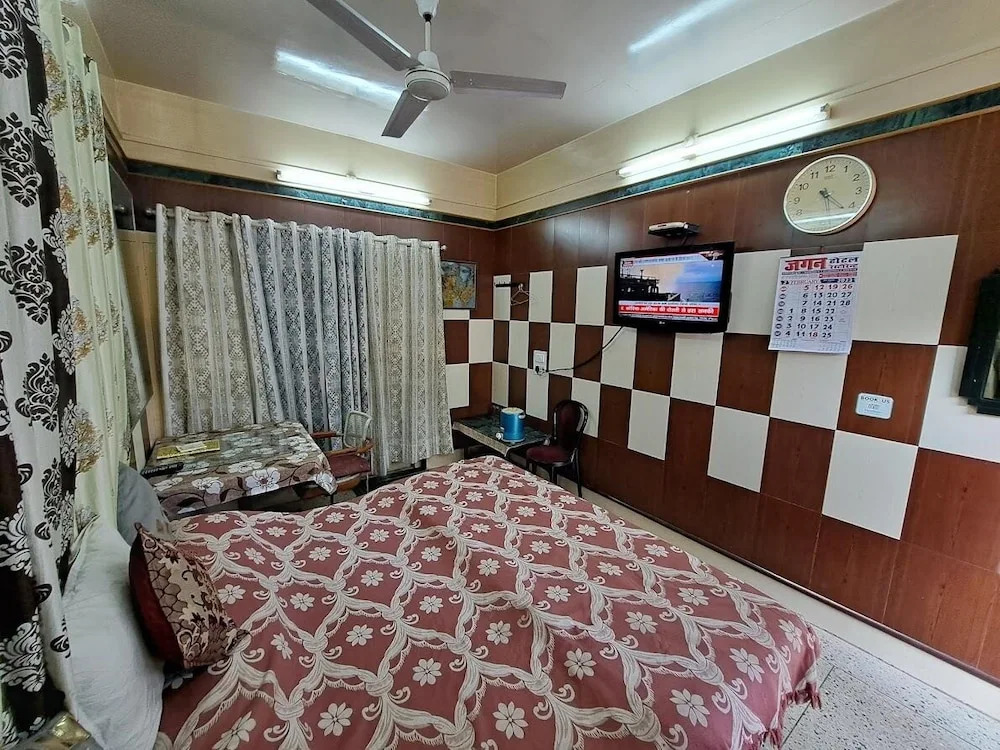 Jagan Hotel & Restaurant