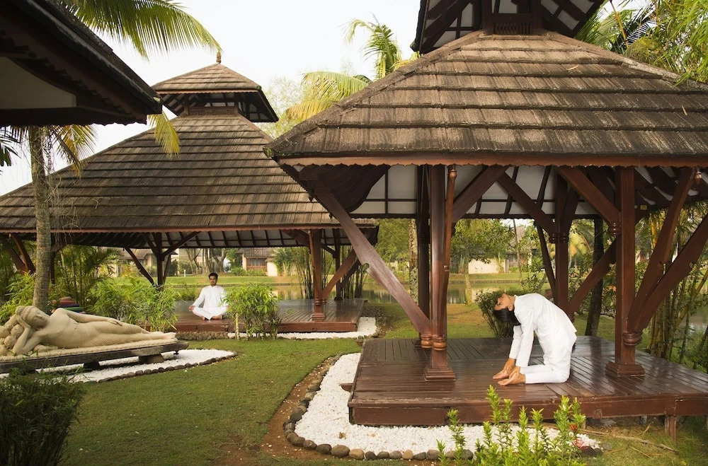 Radisson Plaza Resort & Spa