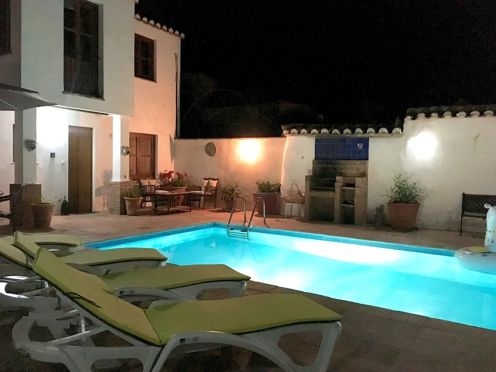 Casa Mundo - 16th-century Country House With 21 m² Pool, Barbecue - Andalusia
