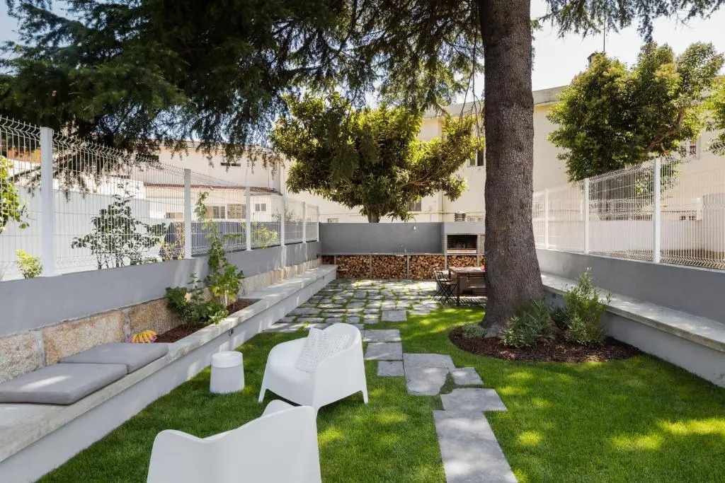 Baumhaus Serviced Living - Art & Design Apartments