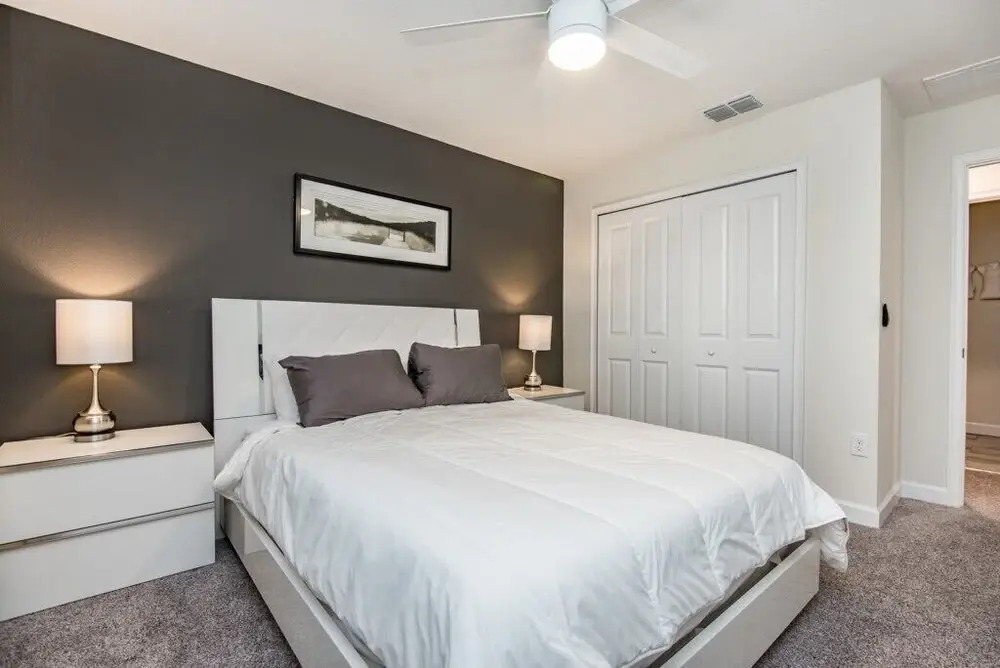 4 Bedroom 3 Bathroom Town Home With Pool 1594mvd