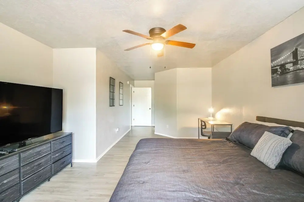 Ideally Located Lawton Retreat: 4 Mi to Fort Sill