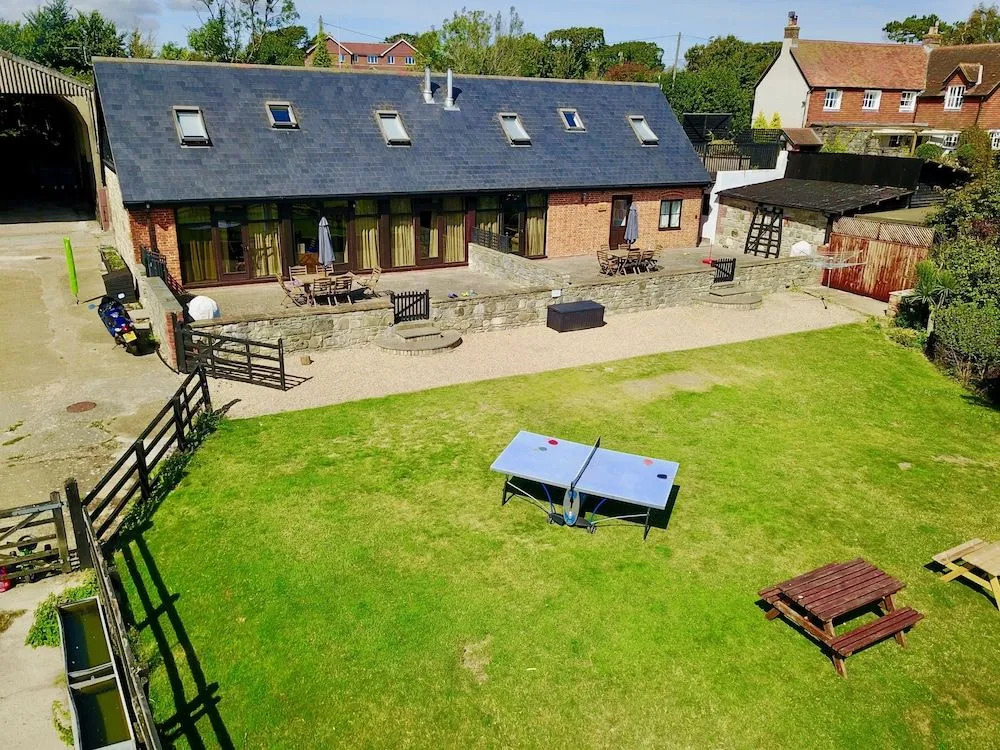 Tithe Barn a Stunning family home with panoramic views