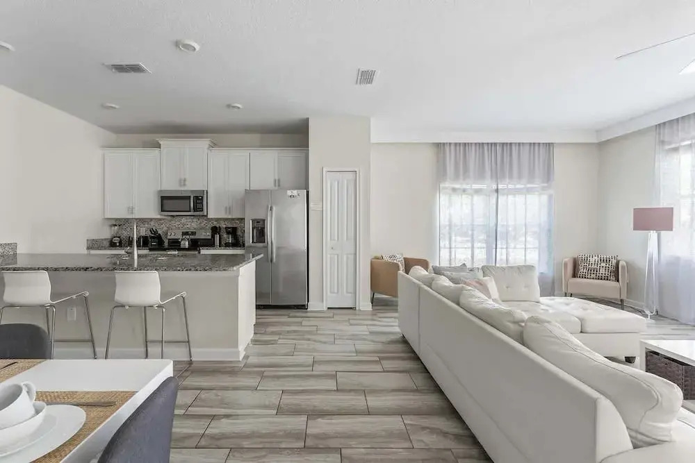 Private Pool Plus 5BR Themed Bedrooms