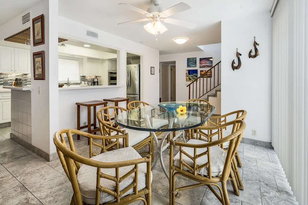 Hale Kai O'kona 4 Bedrooms 3 Bathrooms Condo