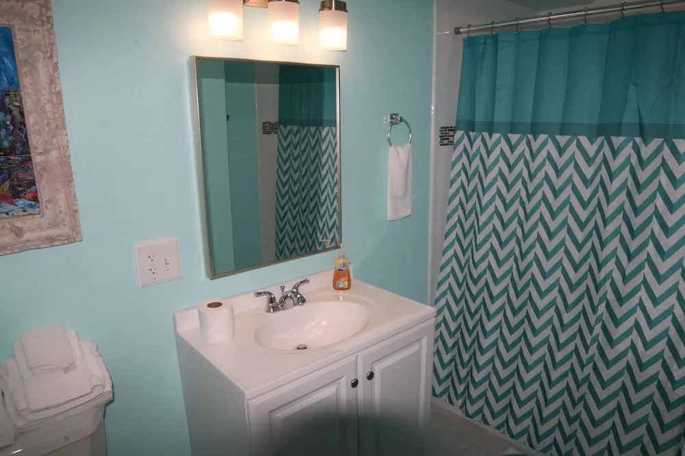 Atlantic Oasis - Upper Unit