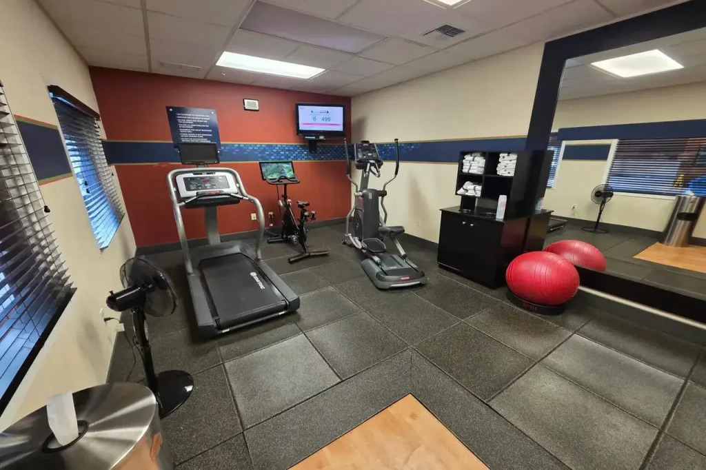 Hampton Inn Idaho Falls / Airport