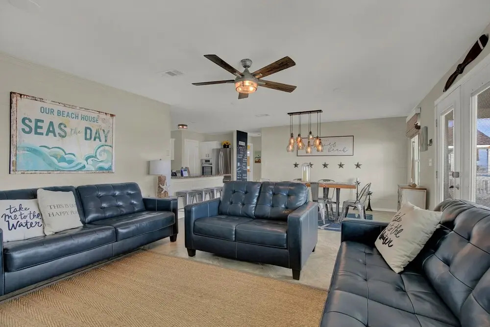 New! Beachfront Home W/grill & Stunning Views!