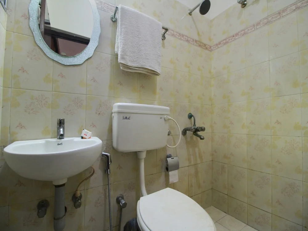 OYO 15955 Rest Inn