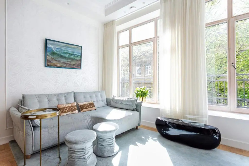 Jogailos Residence peaceful Old Town luxury 3 bdr 2 bathr FREE GARAGE