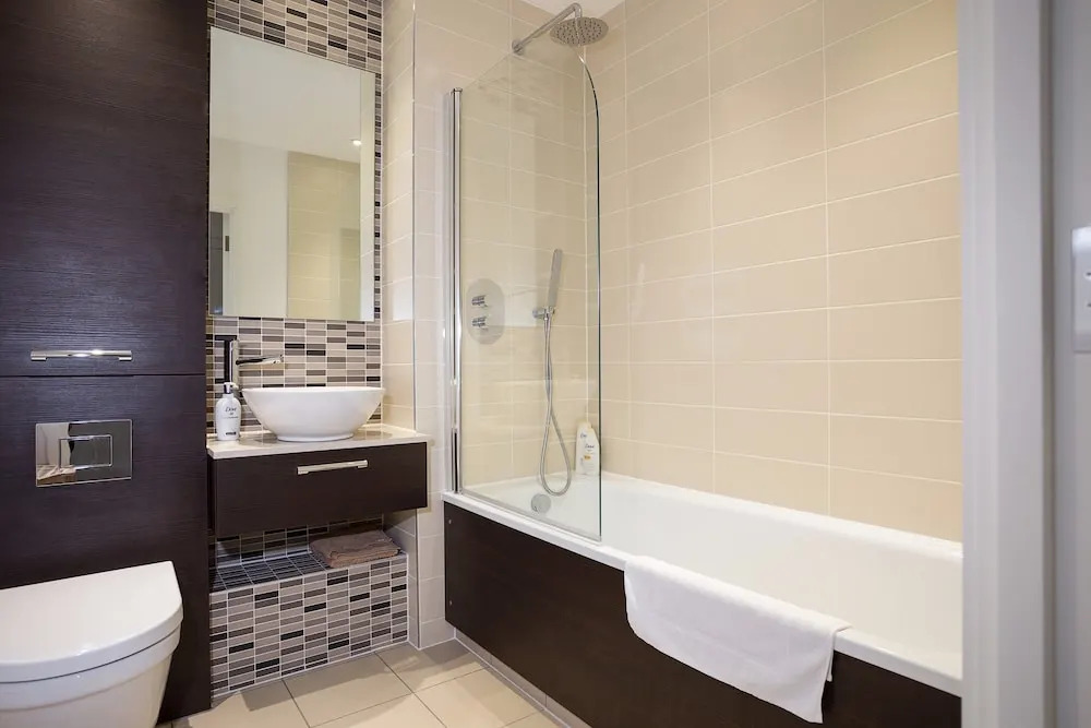 East London 2 Bedroom Apartment