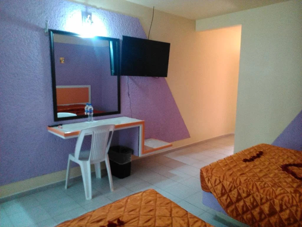 HOTEL DEL VALLE INN IXMIQUILPAN