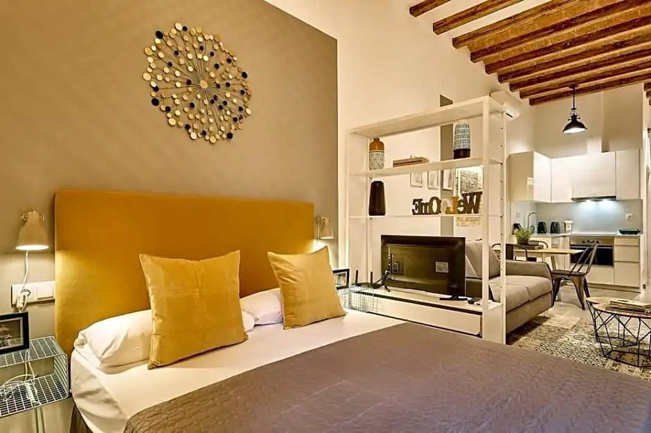 Urban District Apartments-Vintage Suites & Loft