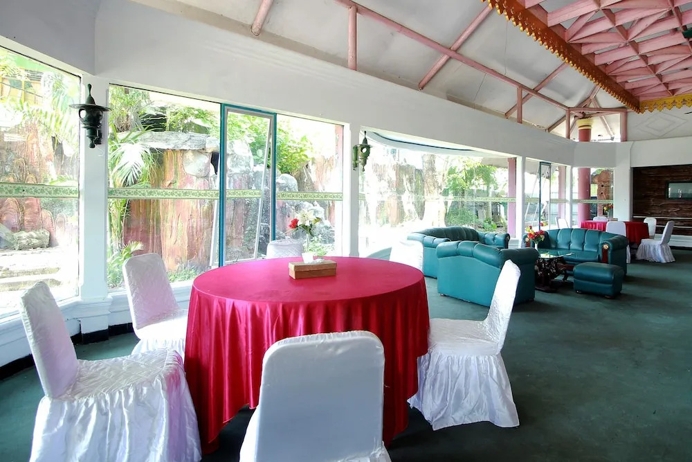 Hotel Rio by OYO Rooms