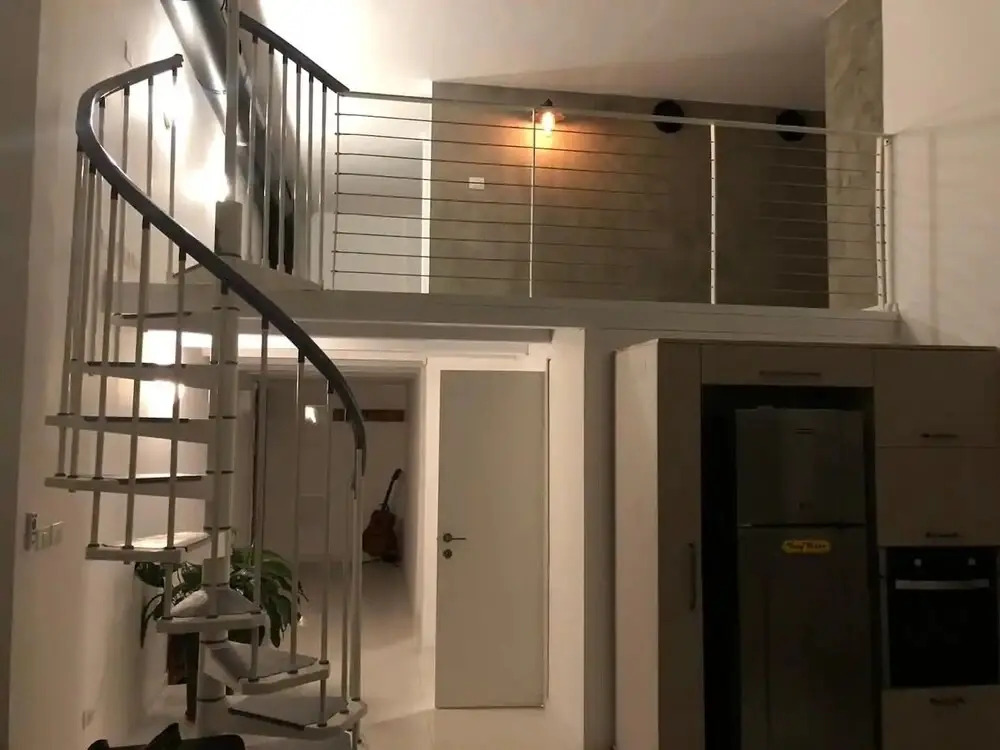 Beach Home in Tel Aviv near Water