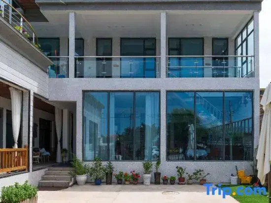 Nalati Yiju Homestay (Nalati Scenic Area)