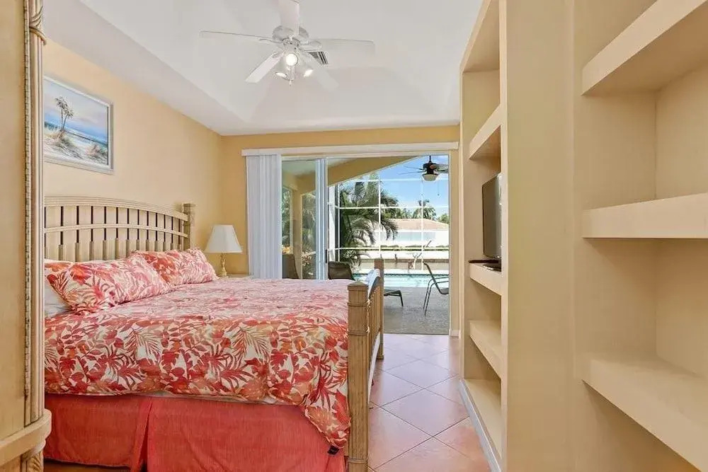 Barcelona Private Home #47937 3 Bedrooms 2 Bathrooms Home
