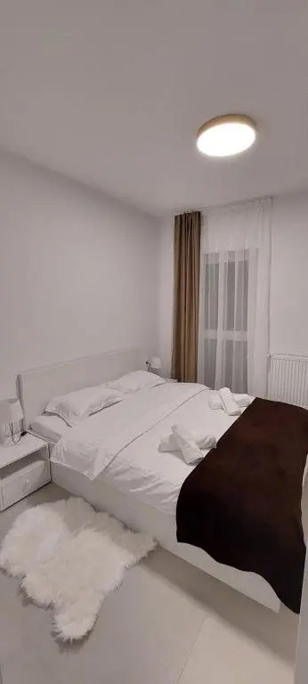 Cora Apartment