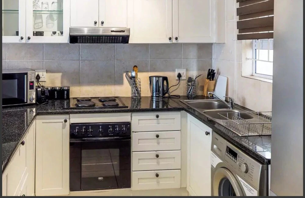 Knowles Big Bay Condo