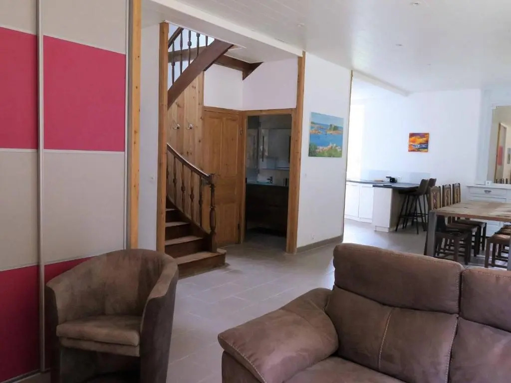 Maison rénovée pierre, jardin, WIFI, 400m mer, St Quay-Perros - FR-1-368-258
