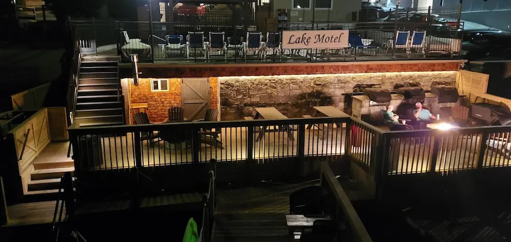 The Lake Motel