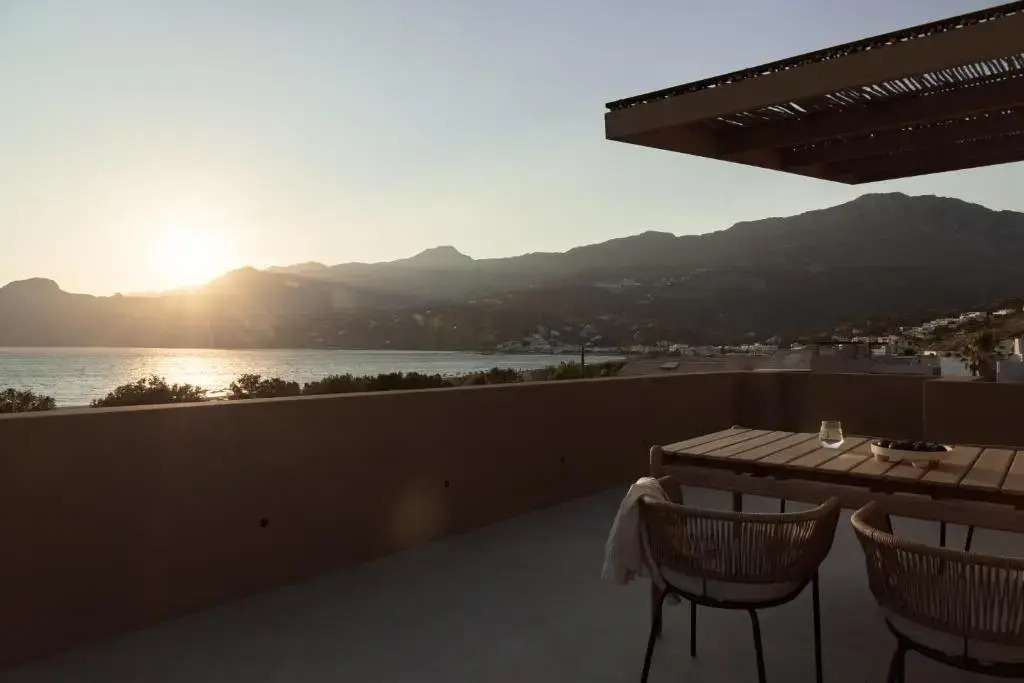 NERĒA Boutique Hotel