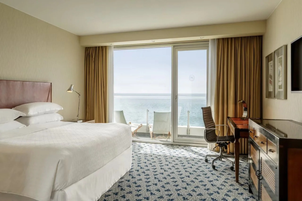 Sheraton Miramar Hotel & Convention Center