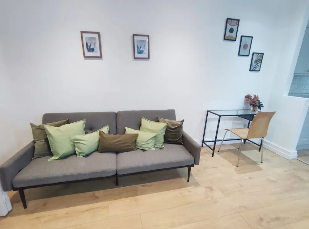 Charming 2-bed Apartment in London