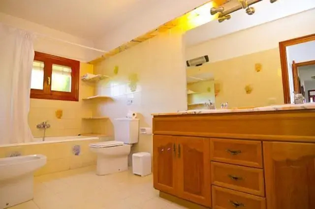 Seven-Bedroom Apartment in Benissa