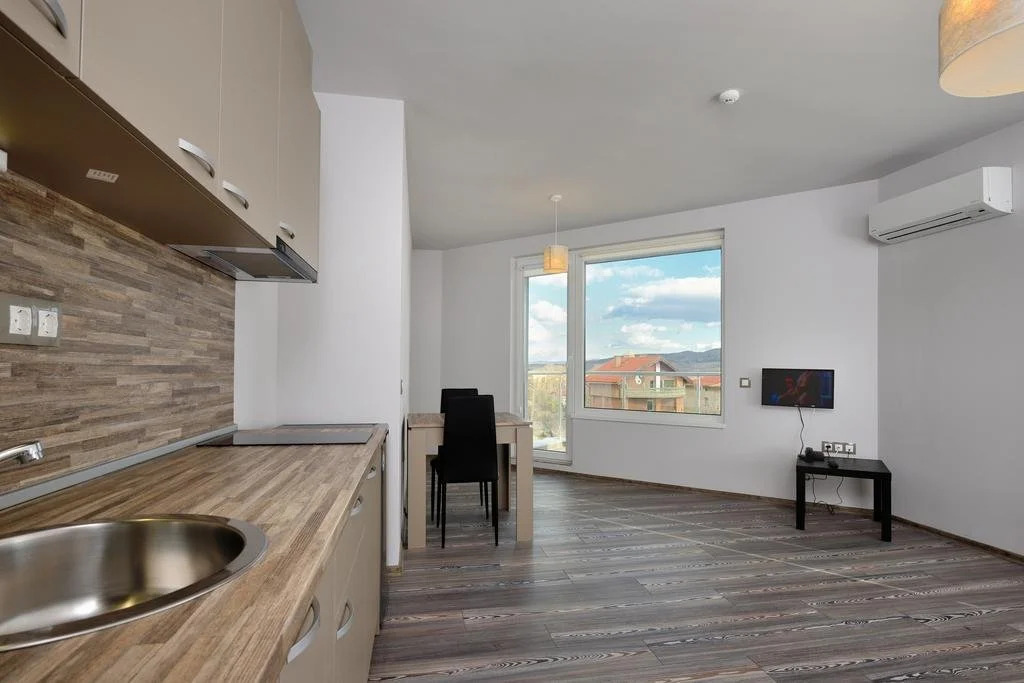 Astoria Aparthotel