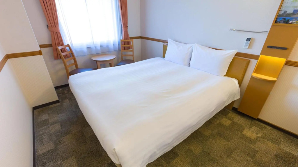 Toyoko Inn Osaka JR Noda Ekimae