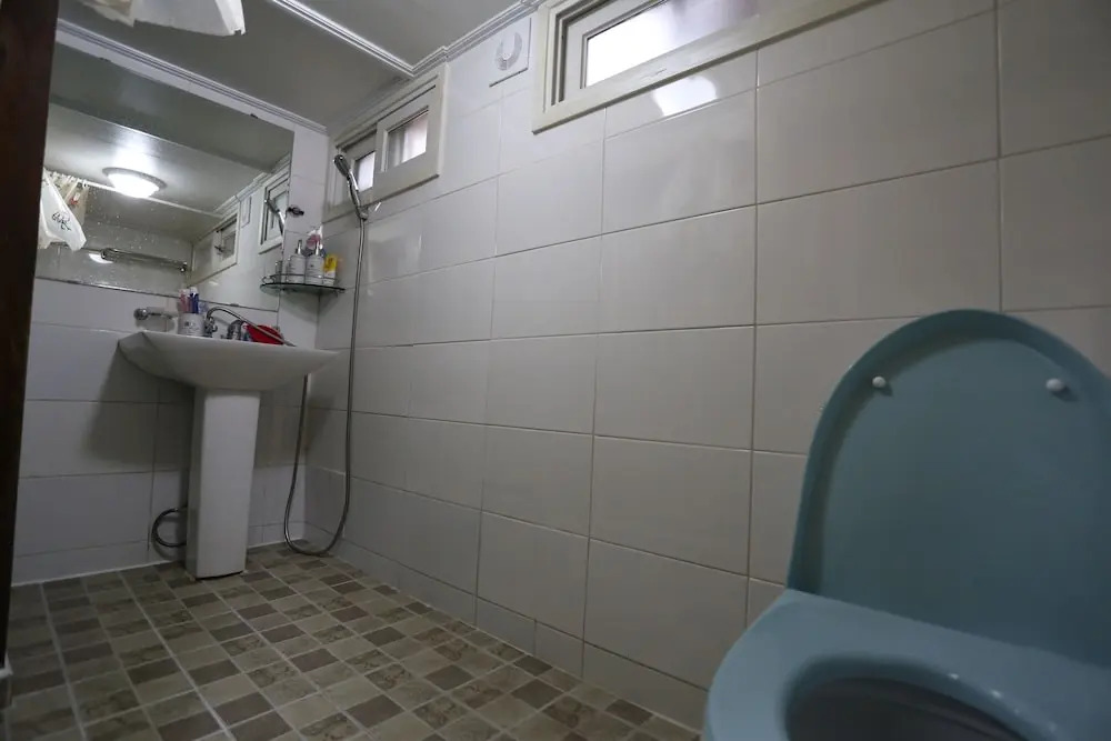 DAL Guest House