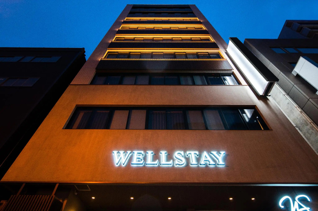 WELLSTAY Namba