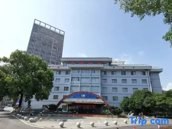 Lg Hotel