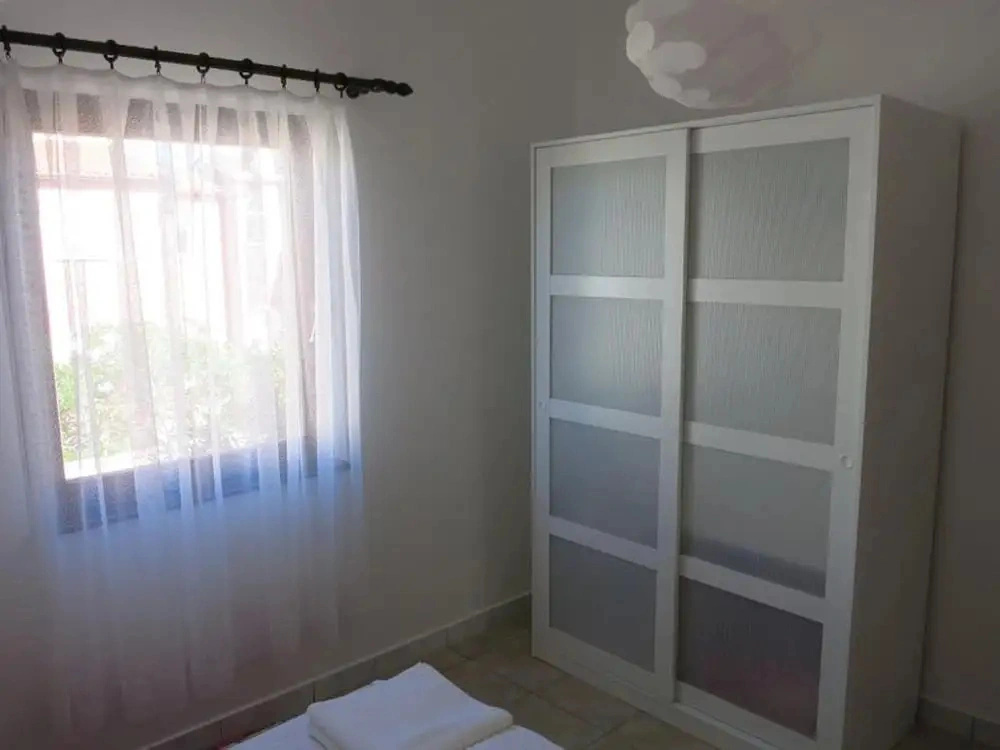 Spacious Holiday Home in Dalmatia With Beach Nearby