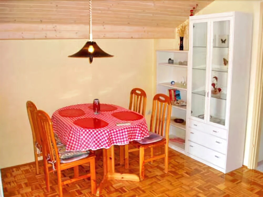 Apartment and Rooms Katica