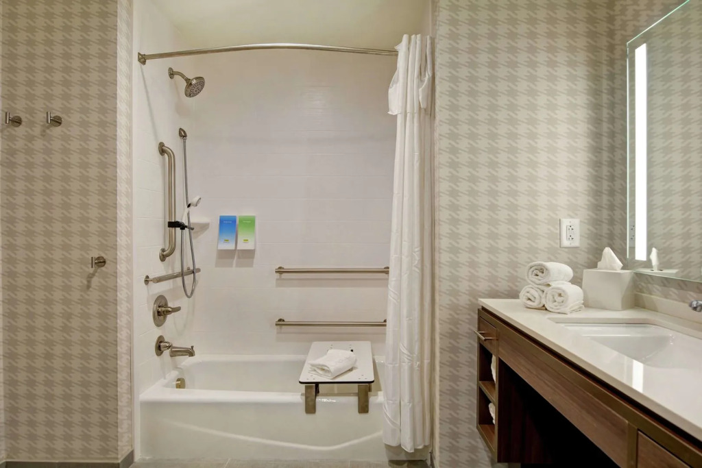 Home2 Suites Charleston West Ashley