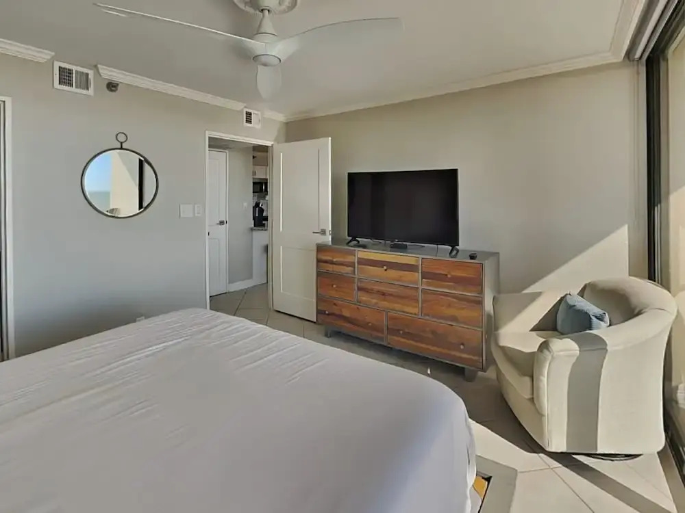 San Luis 736 - Oceanfront Paradise